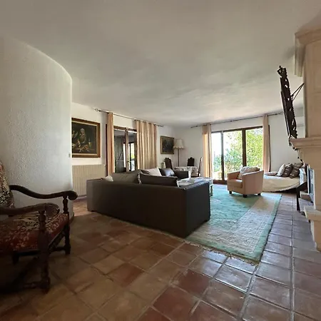 Bastide Provencal * Theoule-sur-Mer