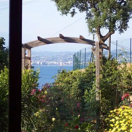 Bastide Provencal Theoule-sur-Mer